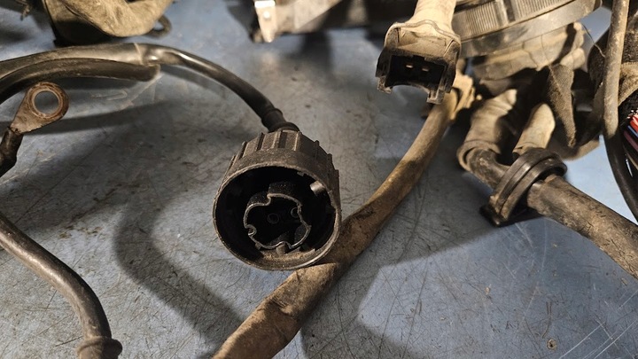 фото №15, Электрика установка жгут двигателя bmw e36 2.0b m50 1xvanos