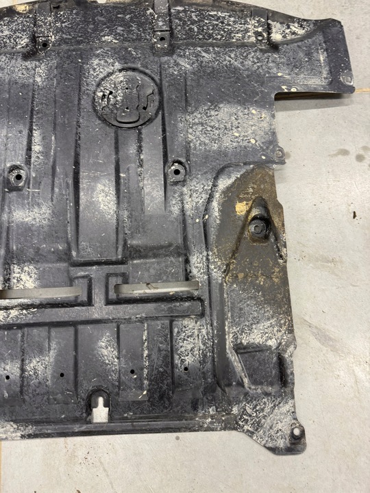 фото №9, Защита pod двигатель двигателя нижняя sprinter 907 910 идеальная a9075200000