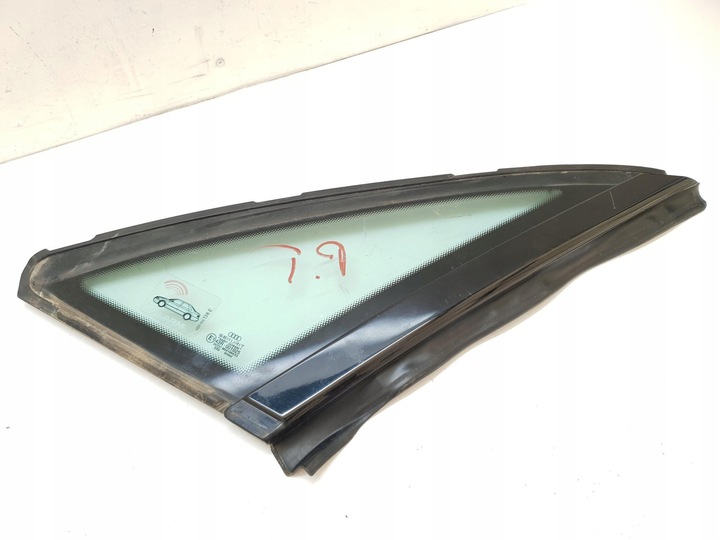 фото №1, Скло трикутна права зад audi a8 d2