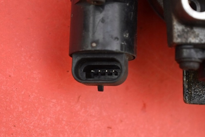 фото №7, Дросельна заслінка 90529710 opel vectra b 1.6 16v 101 km рестайлінг 99-02