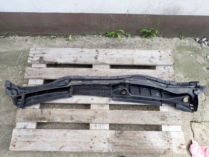 фото №6, Панель под лобовым стеклом lexus is iii 200t 300 po рестайлинг 2018 европа 55708-53120