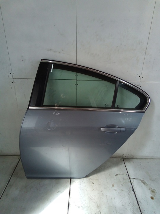 фото №1, E320 дверь левый зад insignia sedan z163