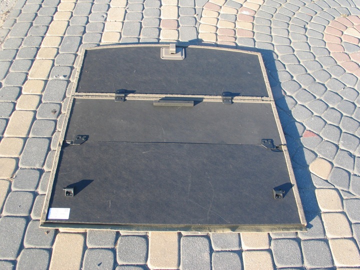 фото №7, Обивка пол багажника audi q7 05-15r. 4l 4l0 4l0863462b светлая