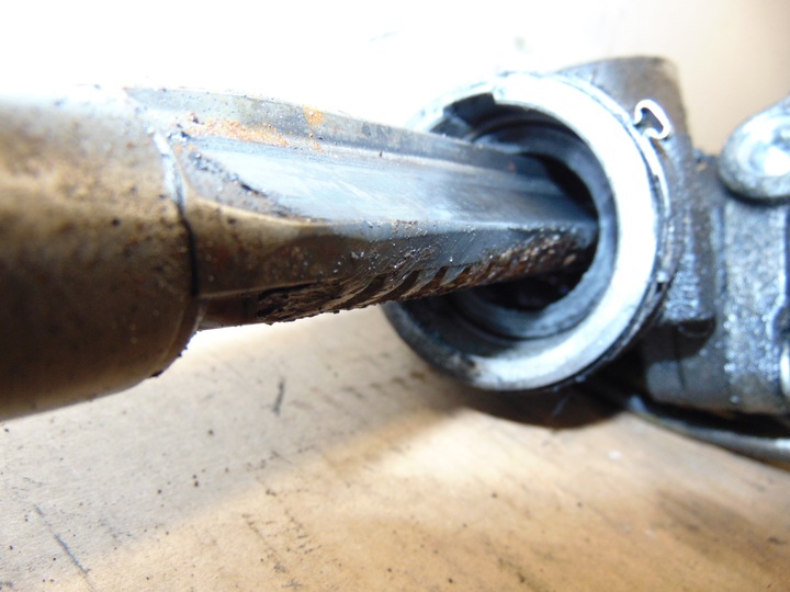 фото №7, Рулевая рейка mercedes c класс w203 2.6 v6 бензин датчик европа