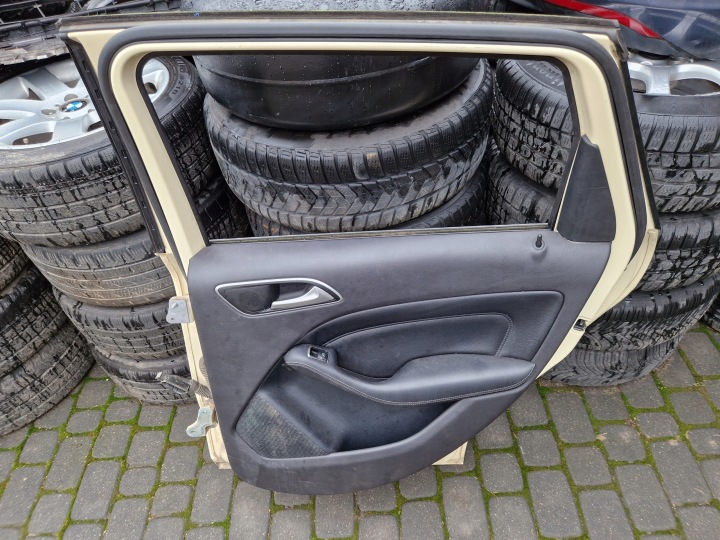 фото №12, Двері праві зад 623 mercedes b-klasa w246 2011- 1.5 cdi