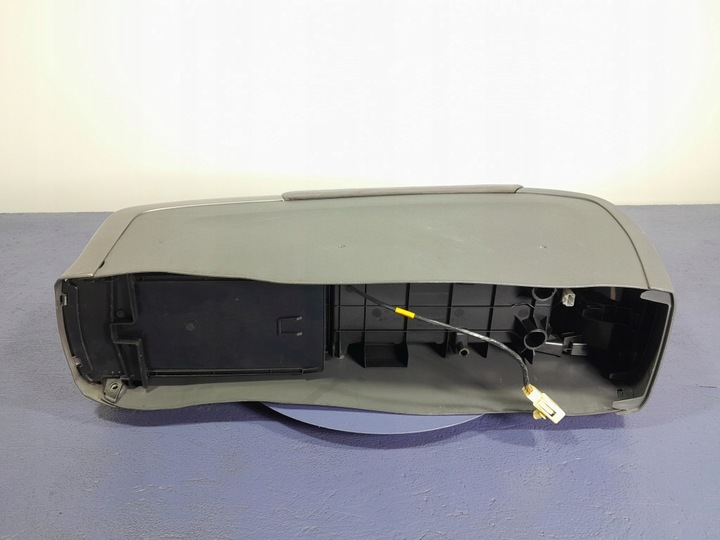 фото №10, Toyota prius ii 03- підлокітник тунель середній eu 58912-47030