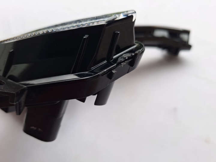 фото №9, Галоген праве led drl vw e-up up 12e941056 rh