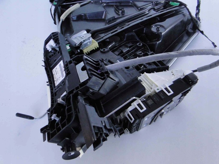 фото №9, A w176 176 вкладка підйомник замок двері праві перед