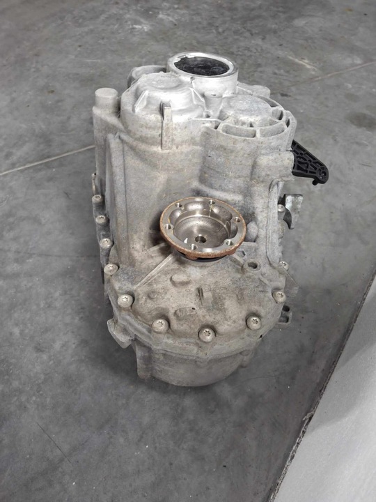 фото №10, Коробка передач коробки передач lhd vw golf plus vi 2.0 tdi 140km 6biegów механическая коробка передач 176tyś.km