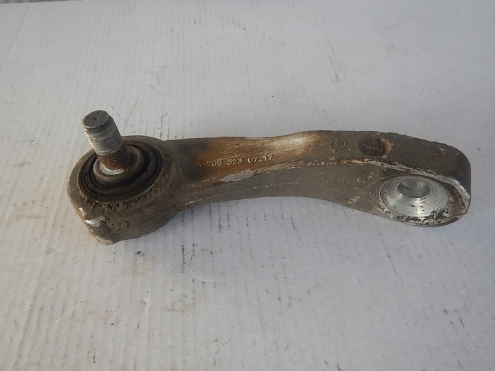 фото №1, Mercedes c w205 з'єднувач стабілізатора лівий перед