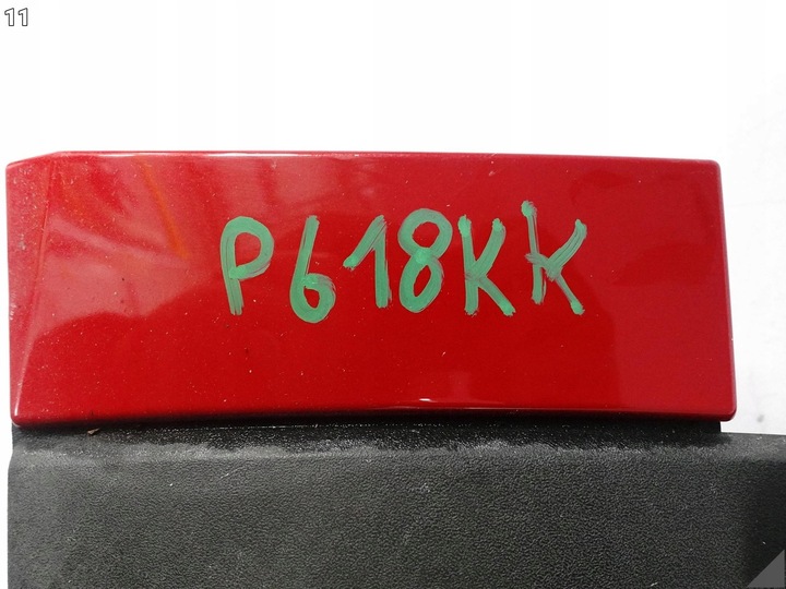 фото №12, Skoda kodiaq 565 16-24 планка накладка na крыло правая перед 565853718a