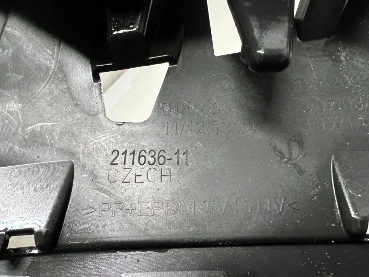 фото №11, Bmw x1 f48 рестайлінг спойлер накладка бампер перед 211636-11 7954209