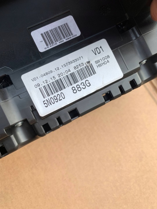 фото №5, 5n0920883g спидометр 3d цвет vw tiguan европа хороший