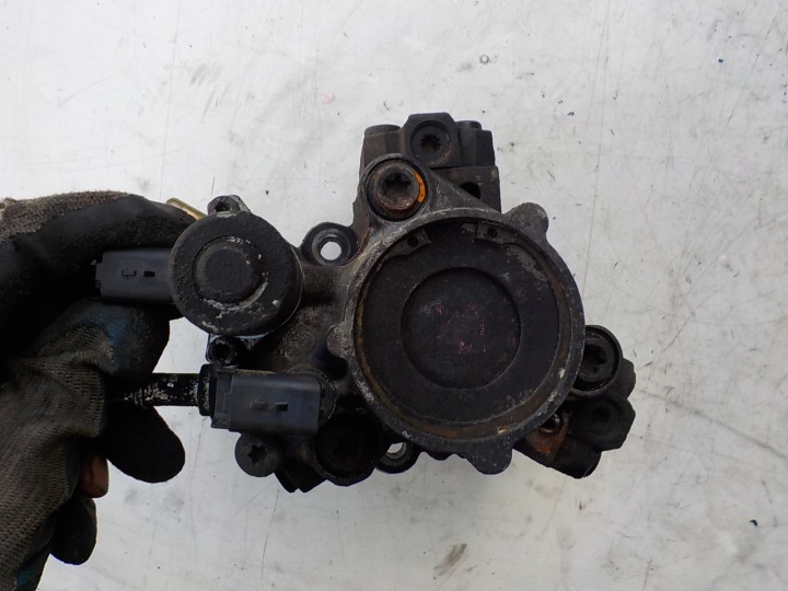 фото №7, Ford transit 2.2 tdci usrb насос топливная рейка fb3q-9b395-ba