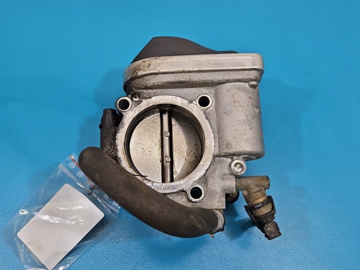 фото №9, Дросельна заслінка opel astra iii h 1,8 16v 55562380
