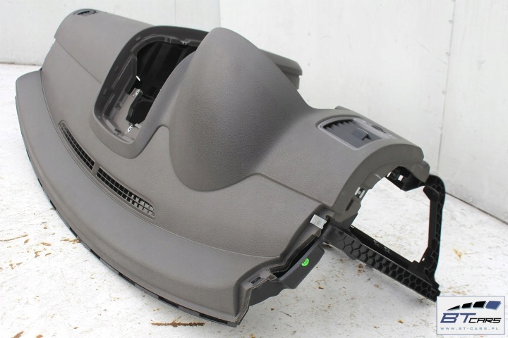 фото №8, Vw golf 5 v jetta консоль торпедо роздавальна pulpit капот 5g 1k1857001 1k1