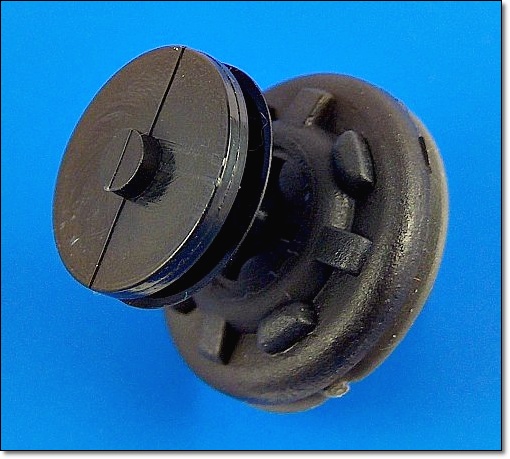 фото №3, 2szt vw passat b6 -клипса обивка дверь