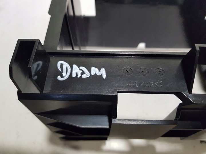 фото №8, Крепление держатель каркас корзина радио рамка навигации mercedes sl r230 w230