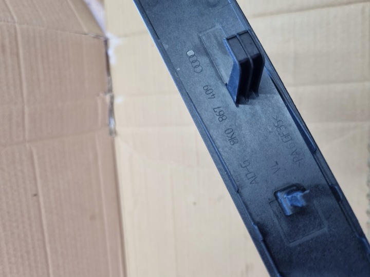 фото №9, Audi a4 b8 планка dekor дверь левый перед 8k0867409