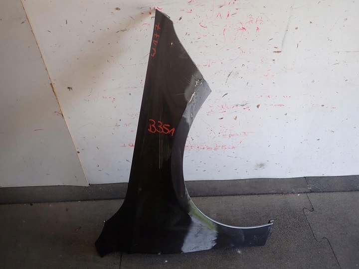 фото №1, Крило перед праві mercedes a-klasa w177 2018-