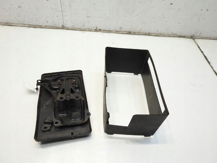 фото №7, Корпус акумулятора toyota avensis iii t27 2.0 d-4d 74431-02140