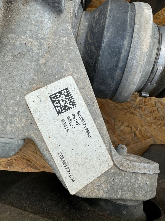 фото №7, Підвішування задні зад поворотна опора візок піввісь диференціал alfa romeo stelvio 2.2d