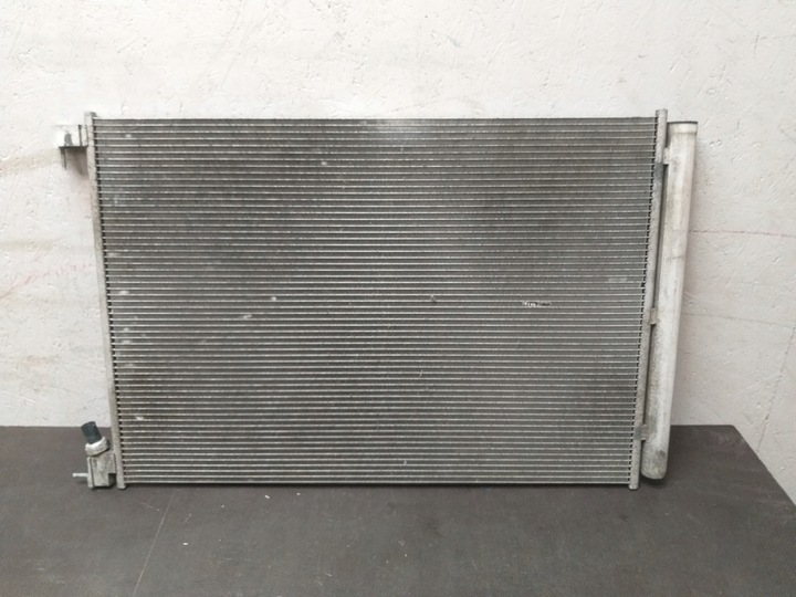 фото №1, Радіаторів кондиціонера кондиціонер mercedes c клас w205