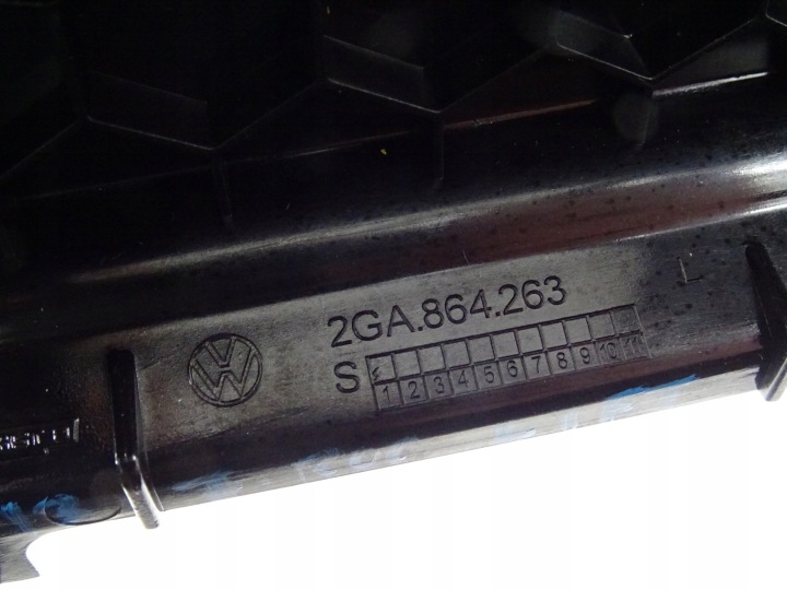 фото №8, Vw t-roc рестайлінг захист рамка тунелю port usb 2ga864263