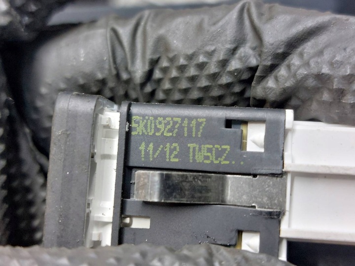 фото №8, Тунель середній підлокітник golf vi 5k0927117 1k0927122a 1k1863045c