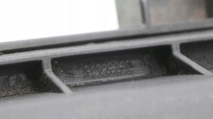 фото №6, Корпус фільтра повітря volvo v40 ii 2.0 d2 31338653