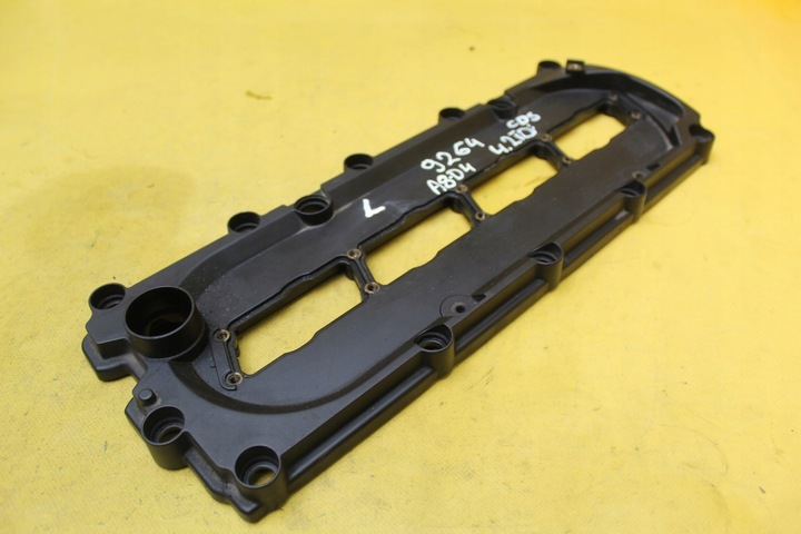 фото №1, Крышка клапанов a8 d4 4.2 tdi cds 057103469l