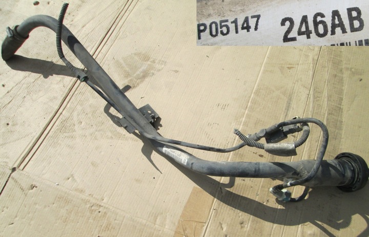 фото №12, Chrysler town country 11- 3.6 труба заливная горловина топлива dodge grand caravan заливка