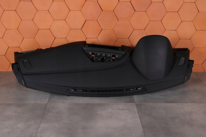 фото №8, Bmw f20 f21 f22 f23 m2 f87 оригинальная панель раздаточная консоль чёрная