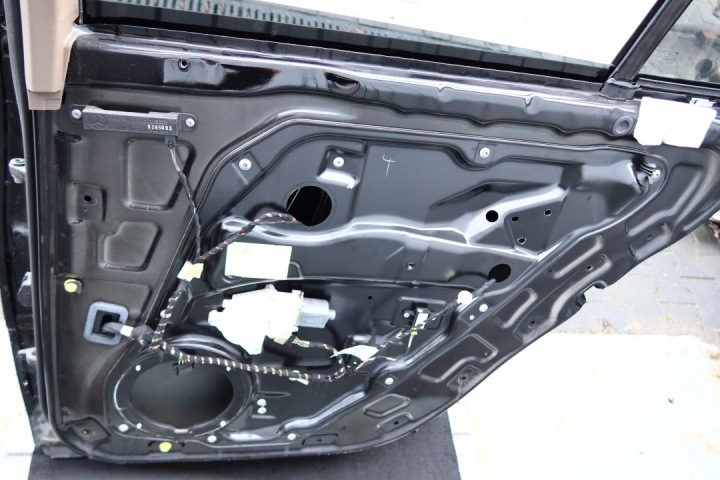фото №11, Mercedes w164 gl x164 двері праві зад задні 040 праве gl164