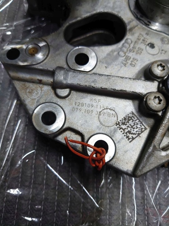 фото №3, Привод насоса масла audi a5 s5 4.2fsi