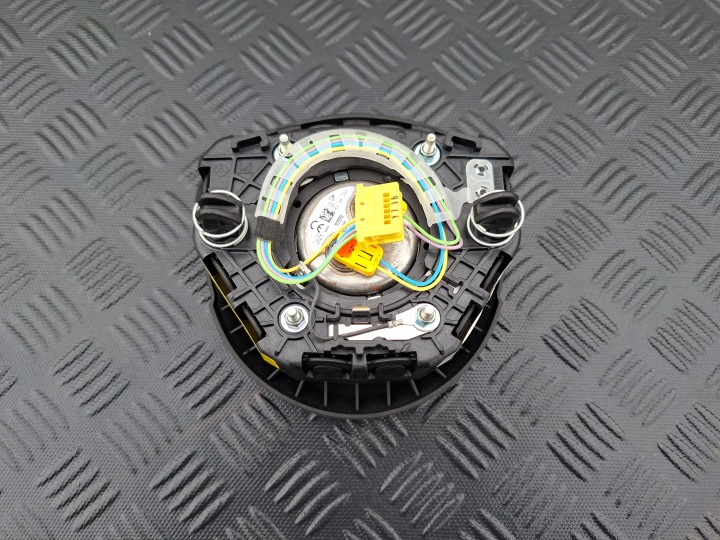 фото №8, Подушка водія подушка  a0008601202 mercedes e w213 s213 amg чорна
