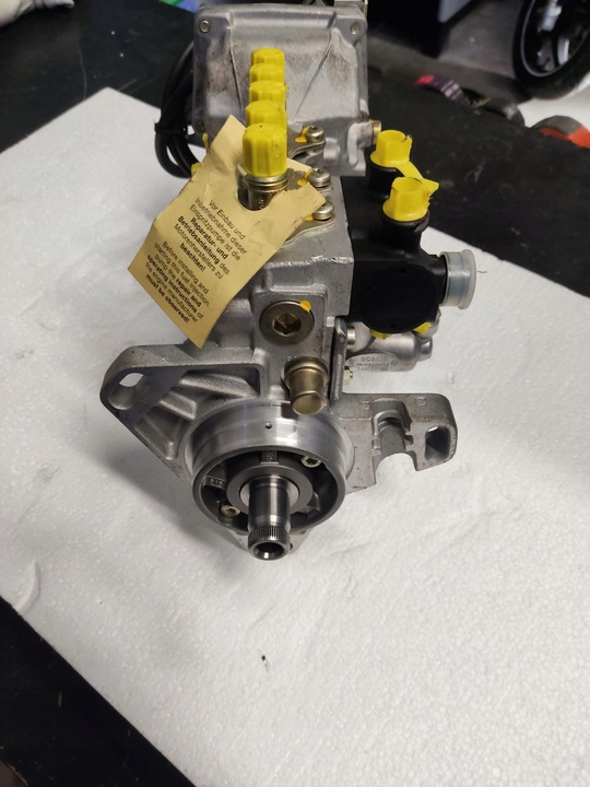 фото №7, Насос впрыскивающий bosch 0400195001 mercedes 2.5d a6050700401