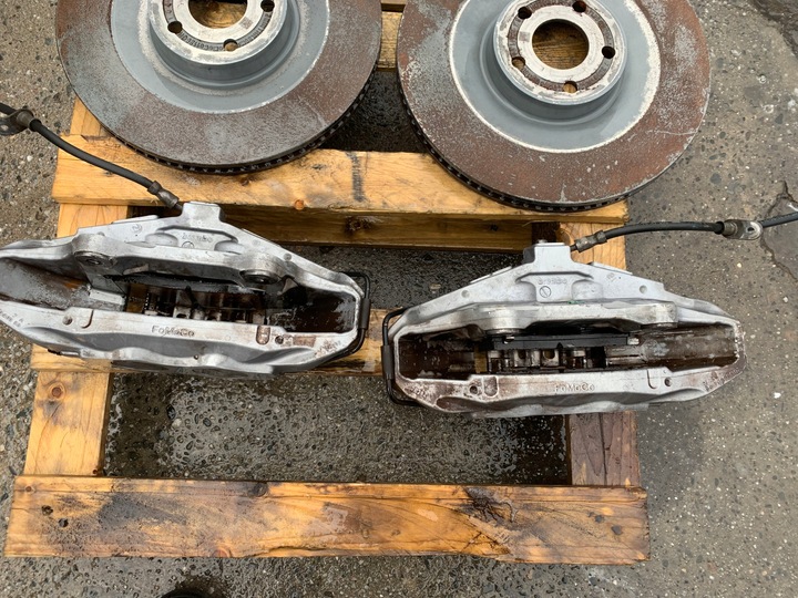 фото №10, Ford mustang mach-e rwd 2021r суппорт зажимы диск левый правый перед