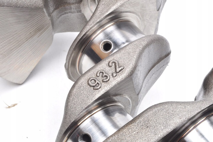 фото №13, Volvo v40 v60 s60 ii 2.0 d3 110kw 150km d4204t9 wał коленчатый