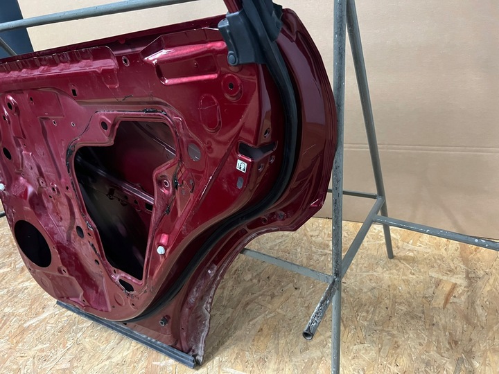 фото №15, Toyota rav4 v 5 2019 - двері задні зад праві