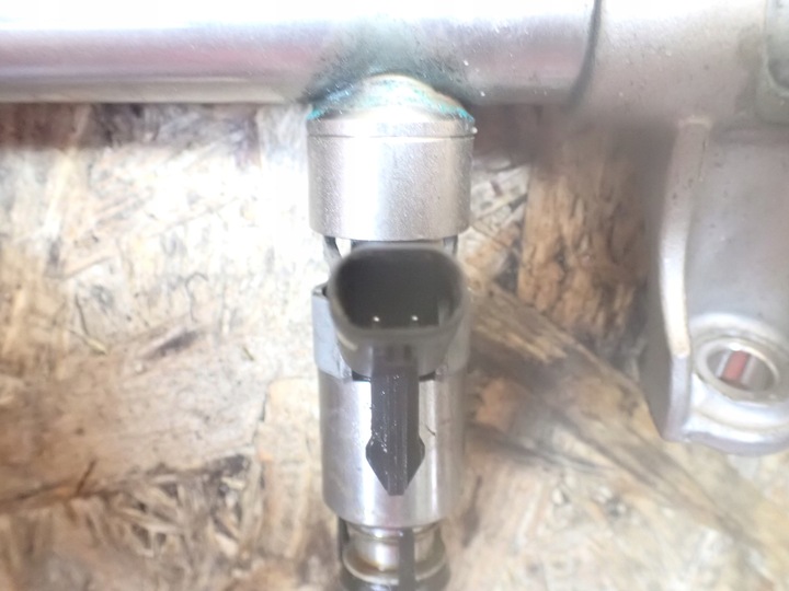 фото №9, Планка вприскувальний skoda octavia iii 2019 європа 4x4 універсал 06l133317n