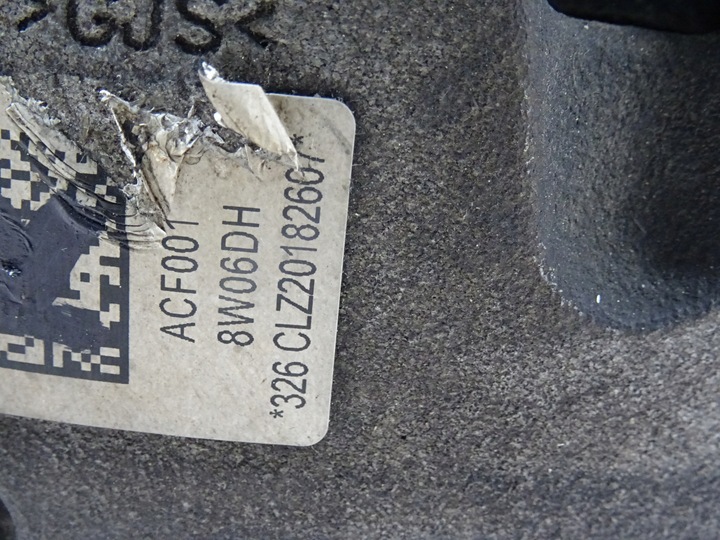 фото №10, Audi a4 b9 поворотный кулак ступица правая 8w0407242f 8w0407560