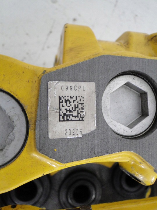 фото №12, Mercedes sl 232 r232 супорт гальмівний комплект затискачі передні 63 amg