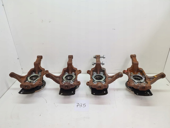 фото №1, Ступиця поворотна опора ліва права trafic iii vivaro b