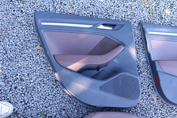 фото №12, Коричневые салон сиденья диван audi a3 8v hb eu