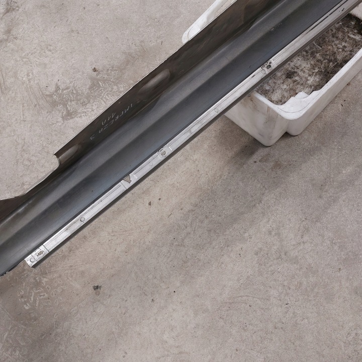 фото №15, Subaru impreza iii 3 планка накладка порогова права 12792001