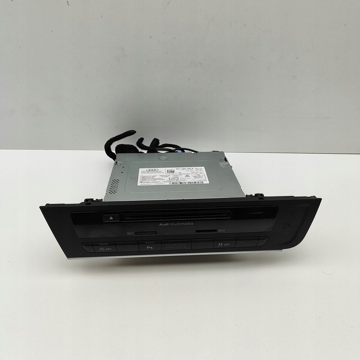 фото №1, Audi a6 s6 c7 4g 2016 панель / радиопроигрыватель cd/dvd/gps