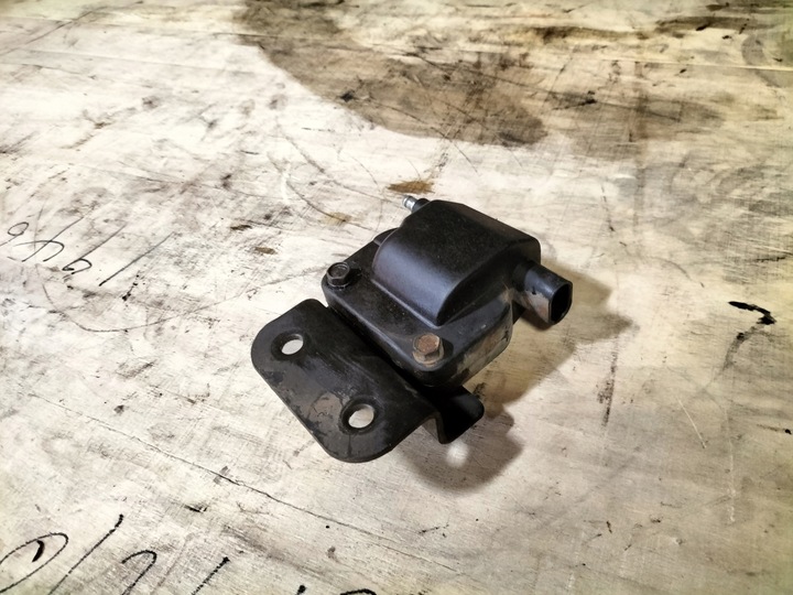 фото №3, Катушка зажигания jeep cherokee xj zj 4.0 2.5