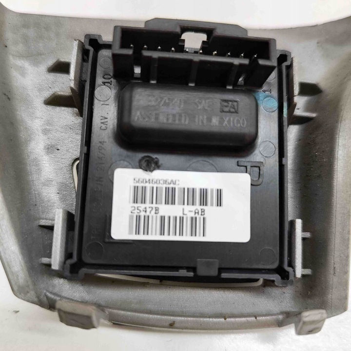 фото №10, Кнопки руль chrysler grand voyager v rt 56046036ac 29498276 3.8l