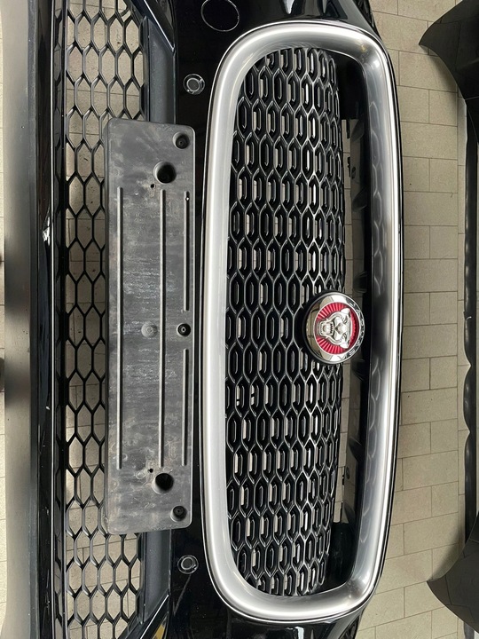 фото №9, Перед бампер лампа капот крыло радиаторов jaguar i-pace jbc1807